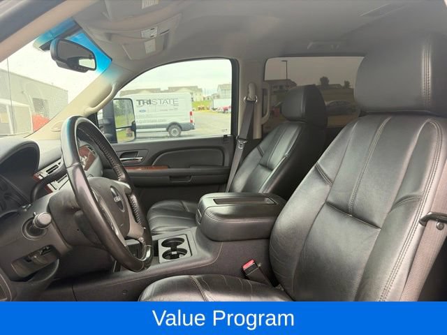 Used 2008 GMC Sierra 2500 SLT w/ Convenience Package RWD image 4