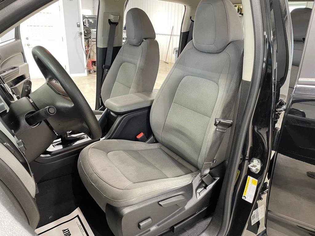Used 2020 Chevrolet Colorado W/T w/ WT Convenience Package AWD/4WD image 10