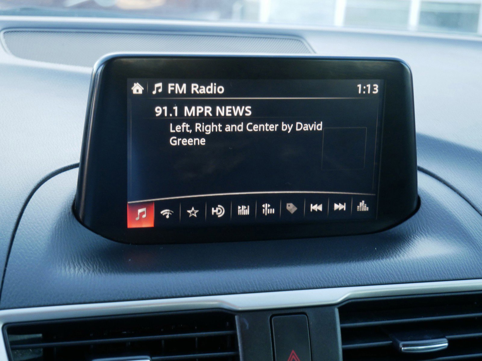 Used 2017 MAZDA MAZDA3 Sport image 20