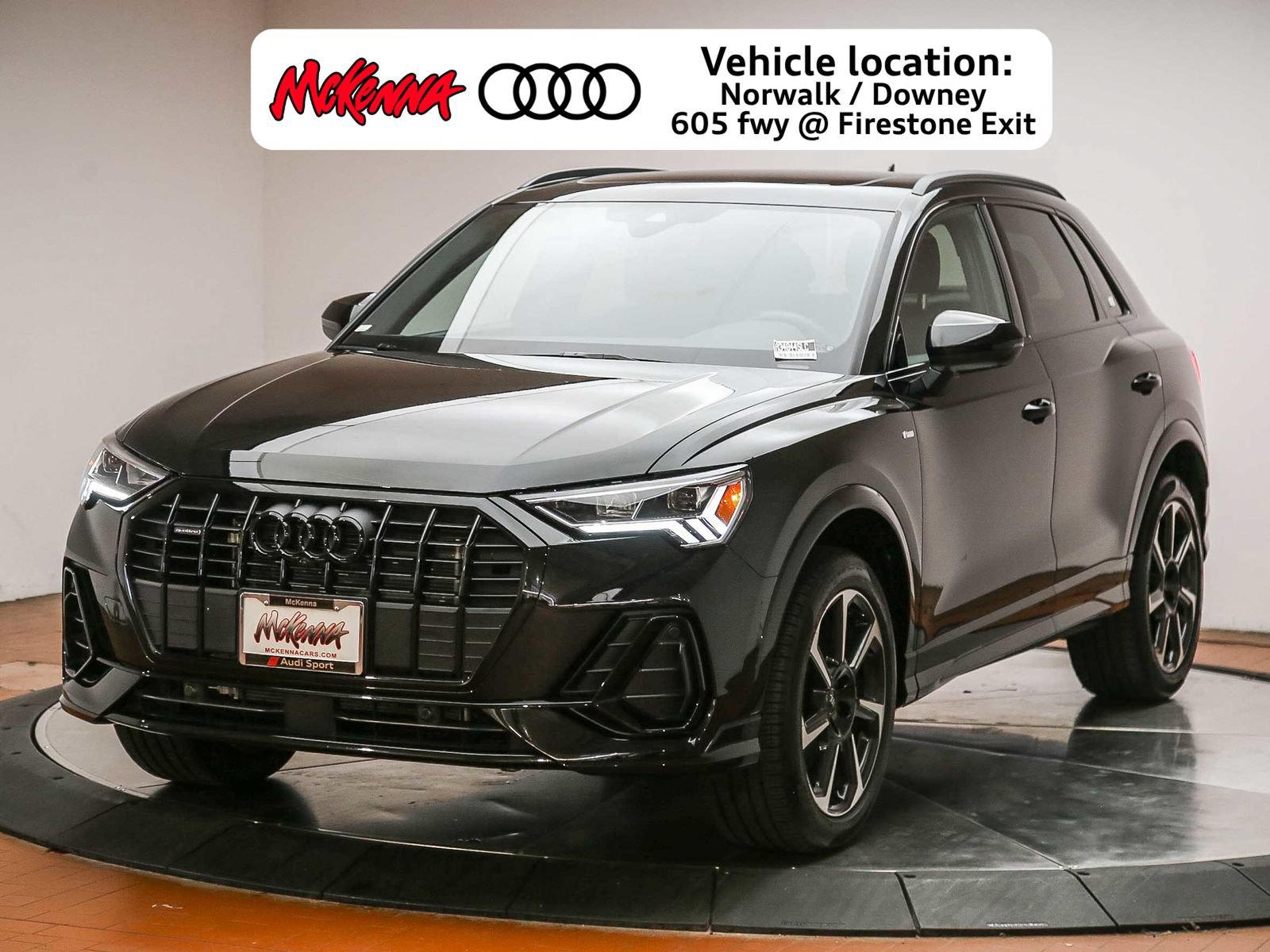 Certified 2025 Audi Q3 2.0T Premium Plus w/ Premium Plus Package