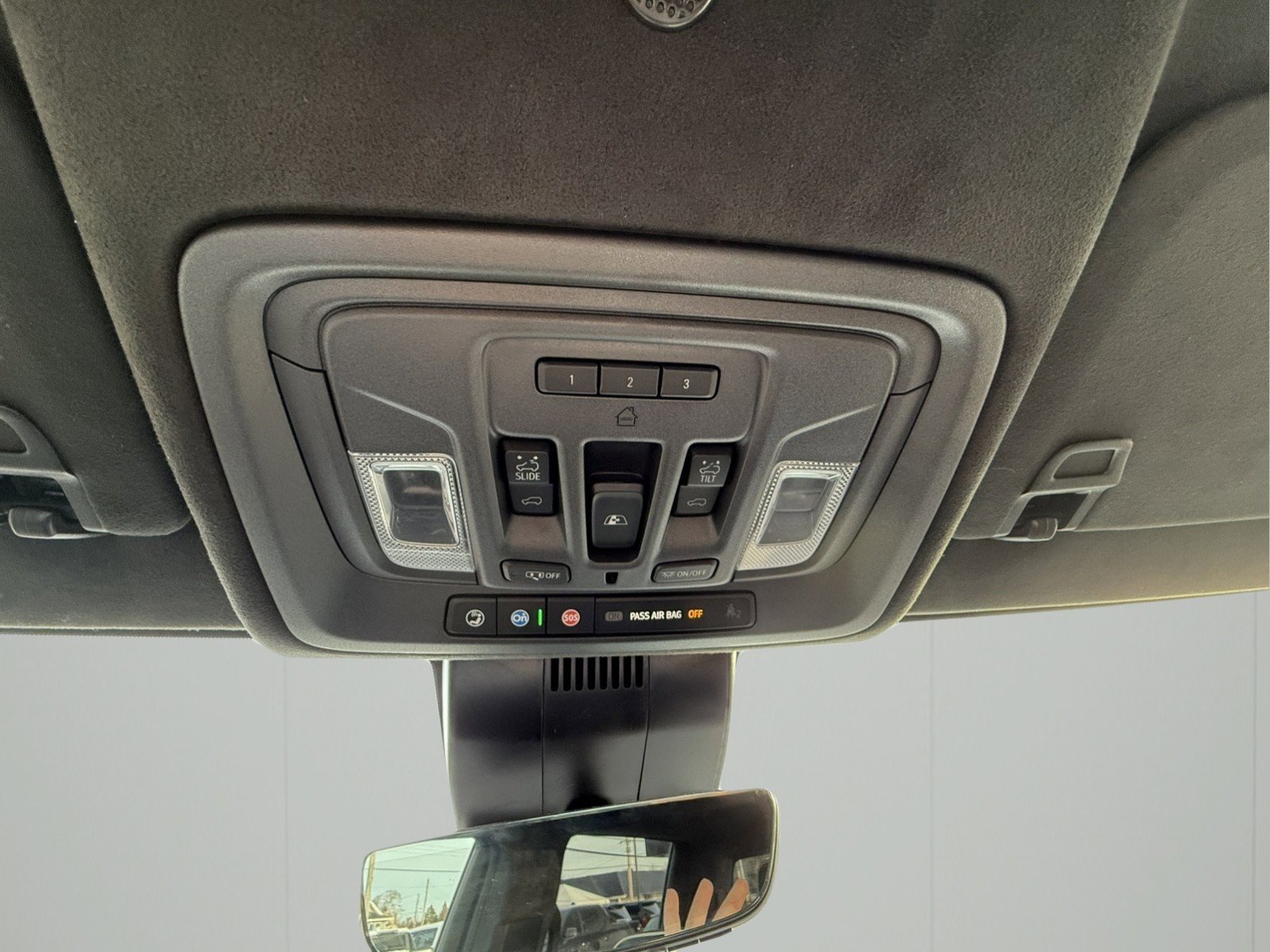 Used 2023 GMC Sierra 1500 AT4X w/ AT4X AEV Edition image 30
