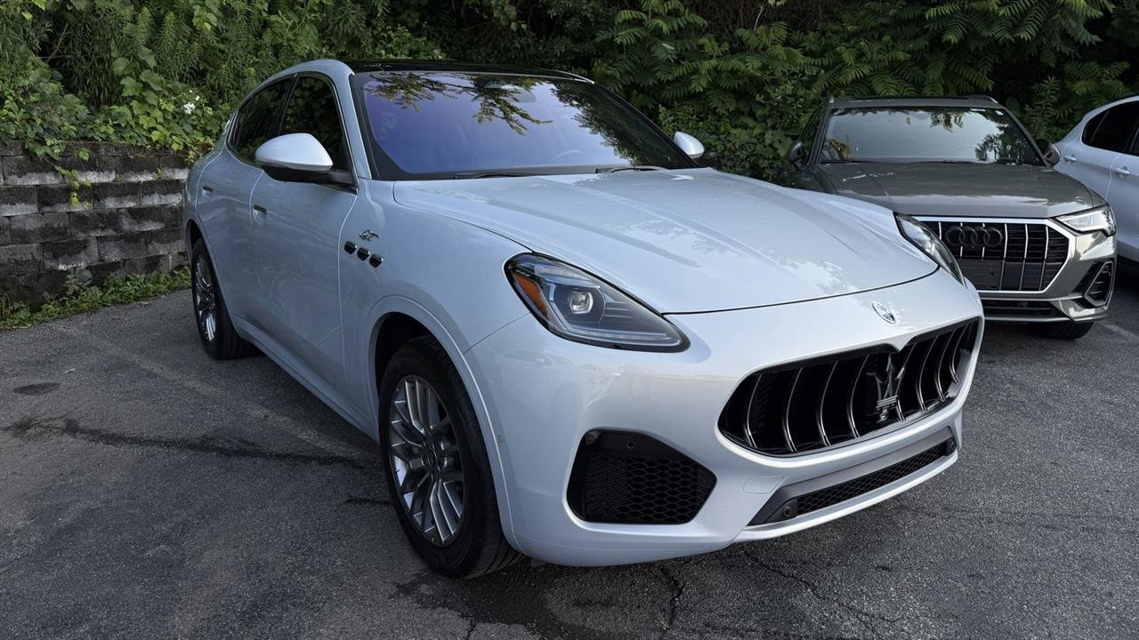 Used 2024 Maserati Grecale GT AWD/4WD image 21