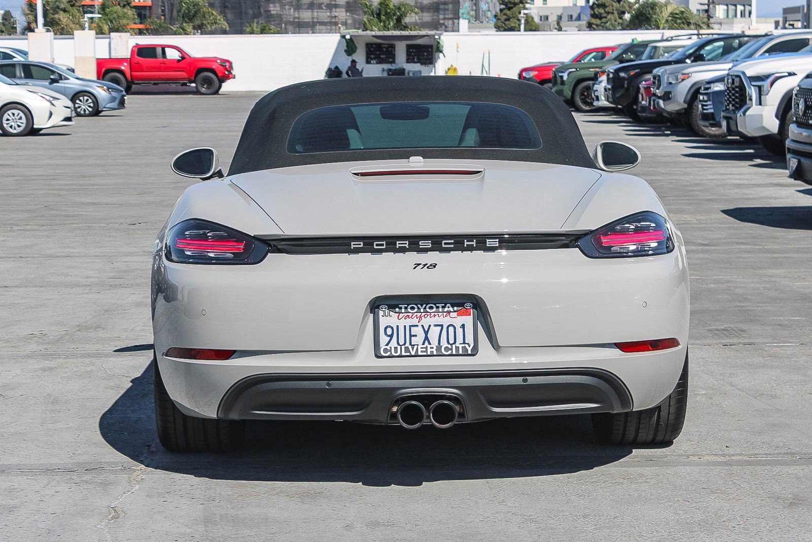 Used 2025 Porsche 718 Boxster image 8