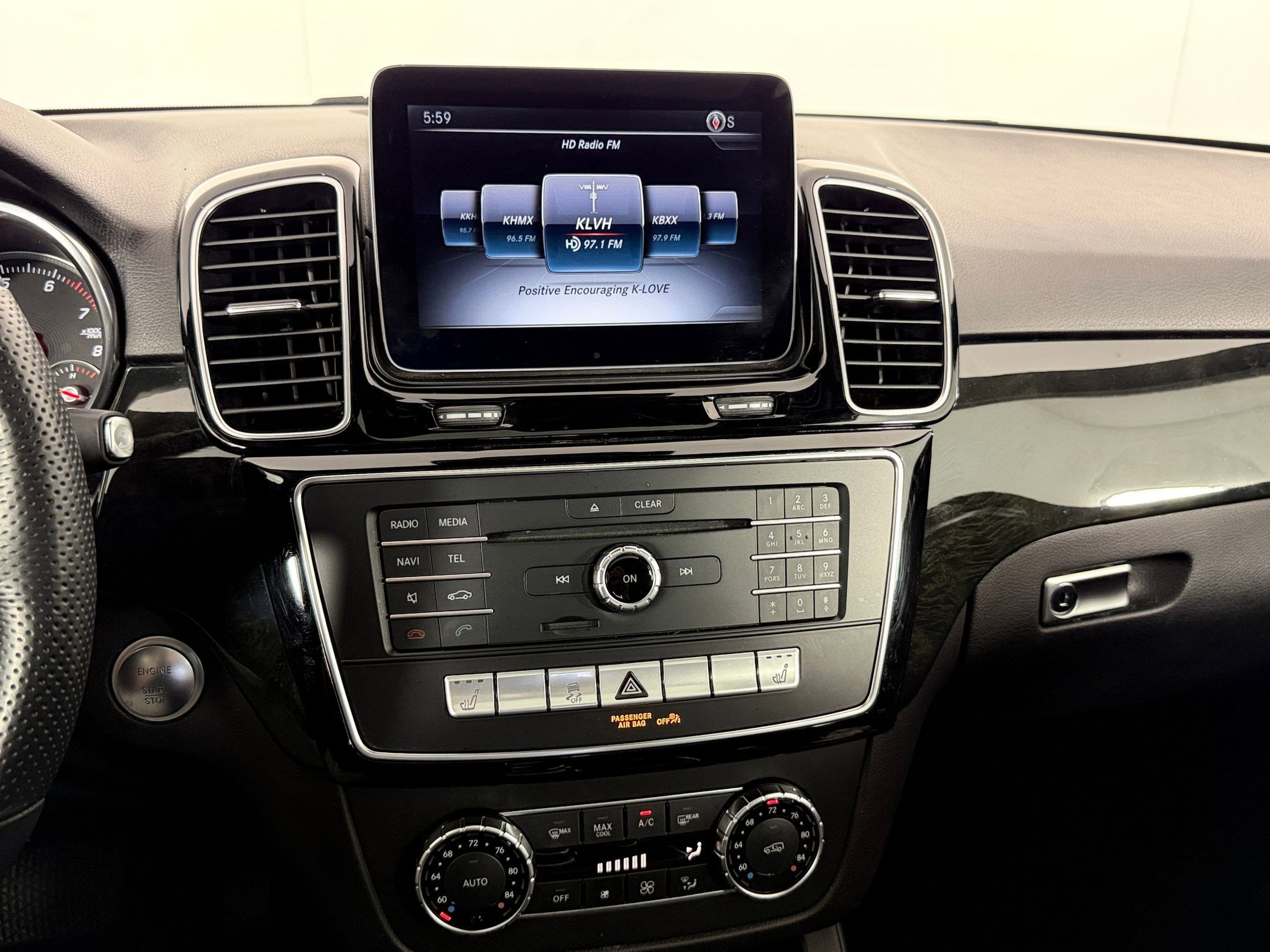 Used 2017 Mercedes-Benz GLE 350 image 25