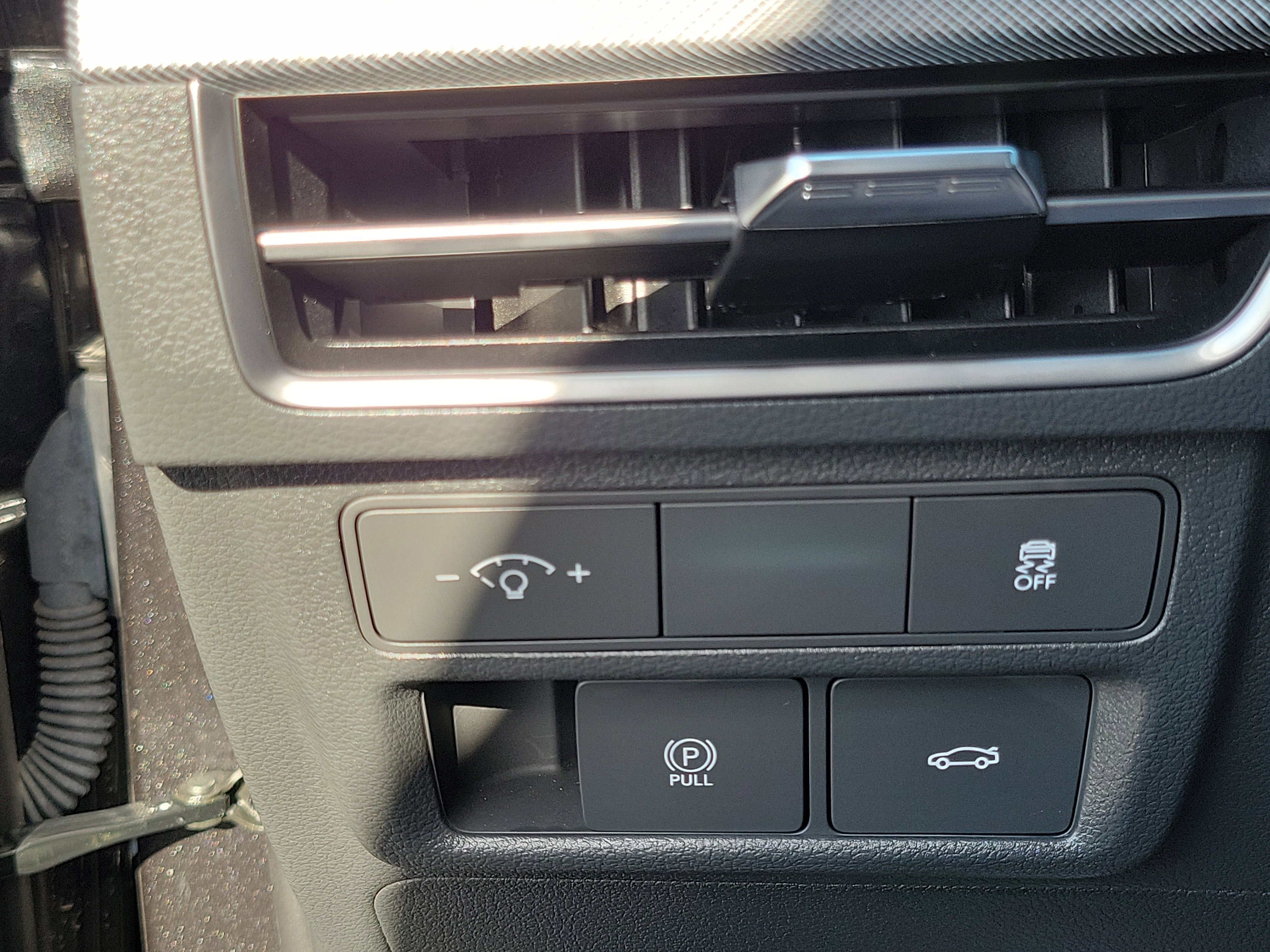 Certified 2025 Hyundai Sonata SEL AWD/4WD image 12