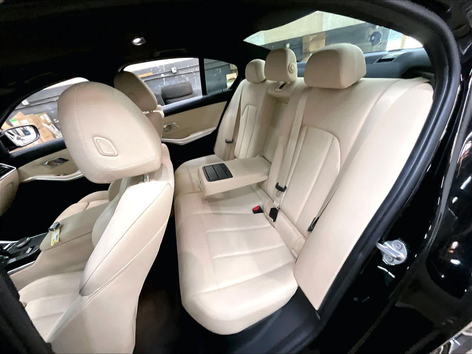 Used 2019 BMW 330i Sedan w/ Convenience Package RWD image 29