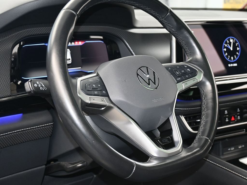 Used 2024 Volkswagen Atlas Cross Sport SEL Premium R-Line image 15