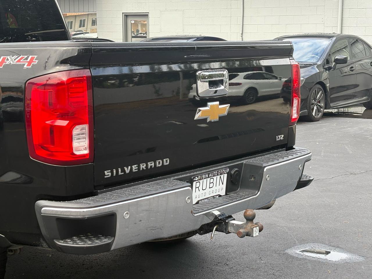 Used 2016 Chevrolet Silverado 1500 LTZ w/ LTZ Plus Package AWD/4WD image 34