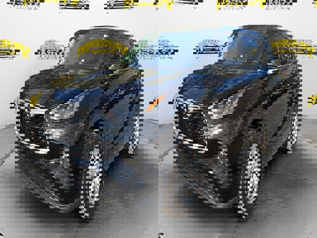 Used 2023 Toyota Highlander Platinum image 1