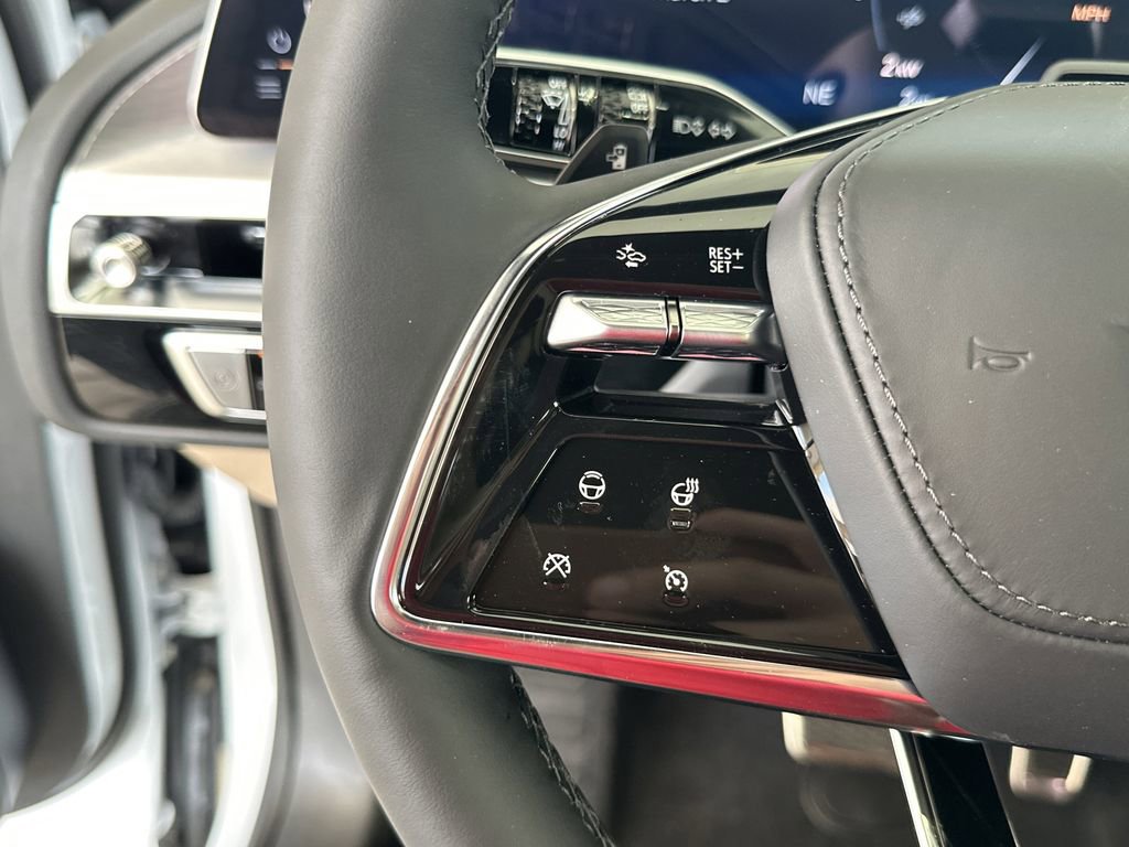 New 2026 Cadillac Lyriq Signature Sport w/ Nappa Leather Package image 17