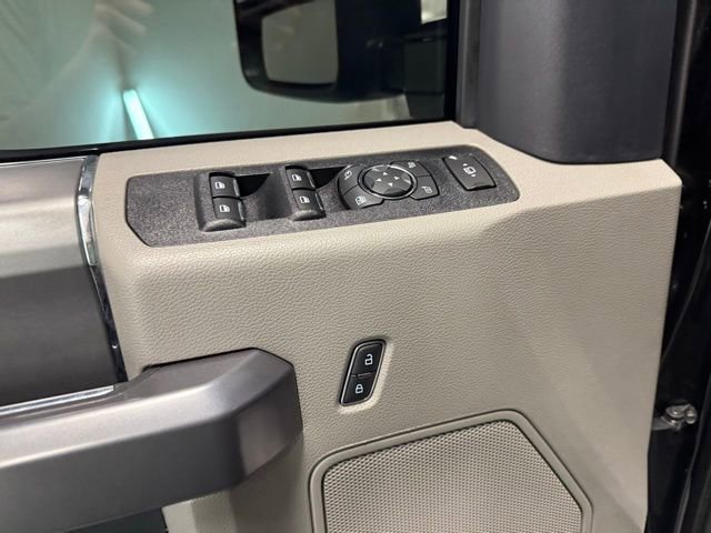 Used 2022 Ford F350 XLT w/ XLT Premium Package image 14