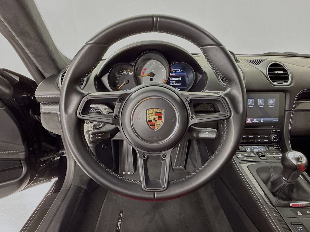 Certified 2020 Porsche 718 Cayman GT4 RWD image 17