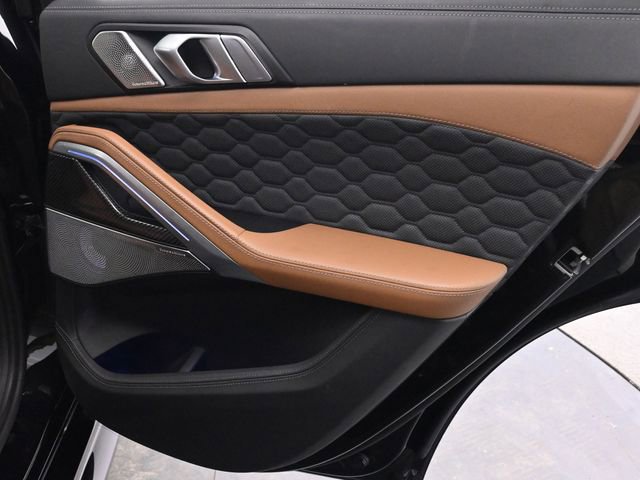 Used 2024 BMW X6 M Competition w/ Executive Package image 18