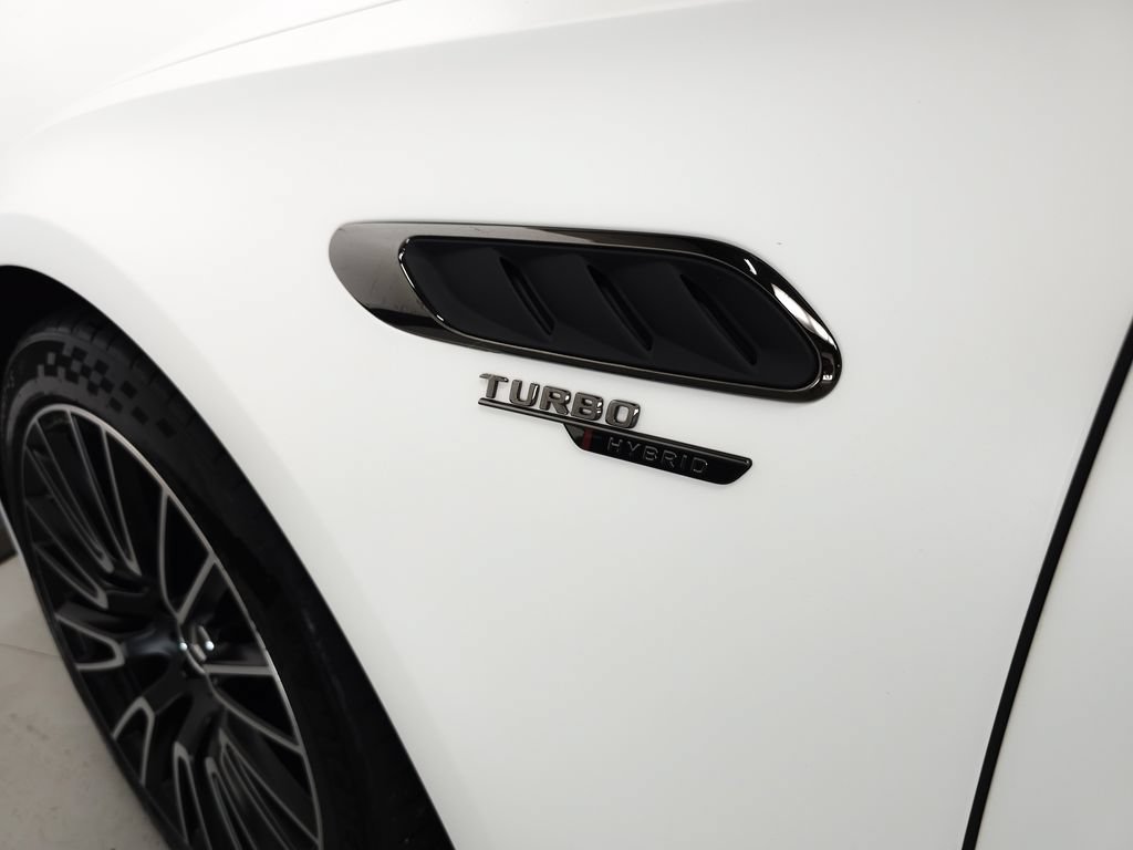Used 2025 Mercedes-Benz E 53 AMG e 4MATIC Sedan image 35
