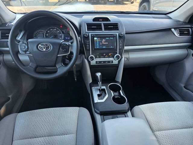 Used 2012 Toyota Camry LE FWD image 13