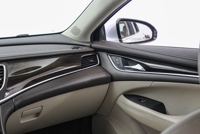 Used 2017 Buick LaCrosse Preferred FWD image 28