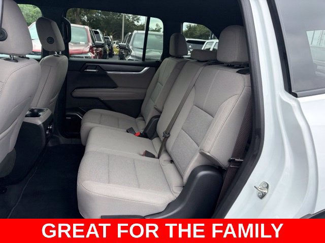 Used 2026 GMC Acadia Elevation FWD image 15