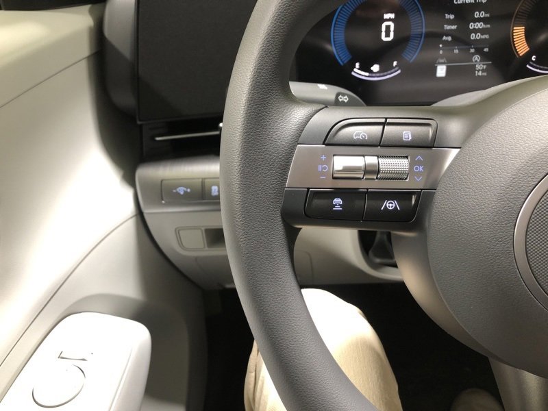 New 2026 Hyundai Kona SE image 21