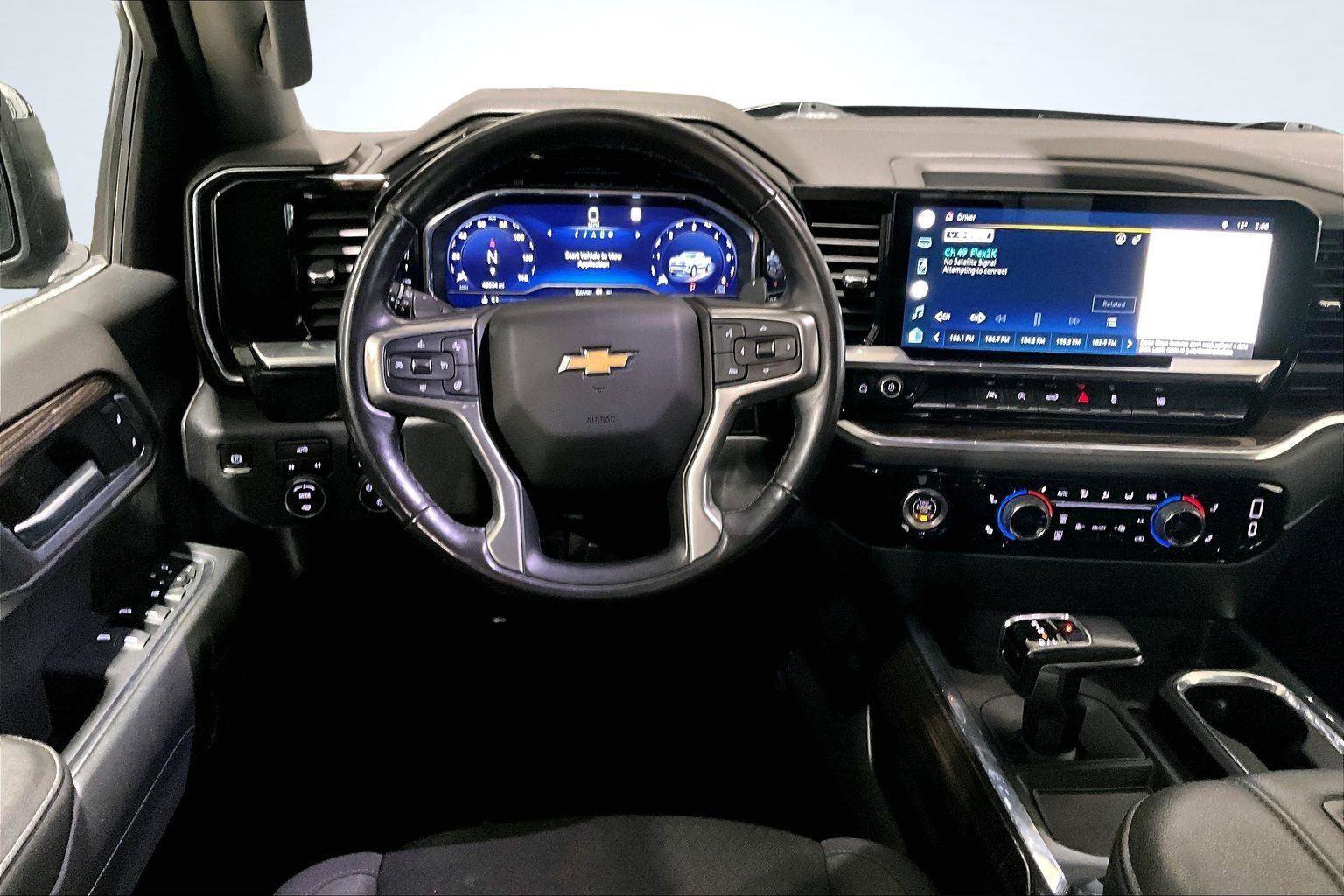 Used 2022 Chevrolet Silverado 1500 LT w/ Protection Package image 7