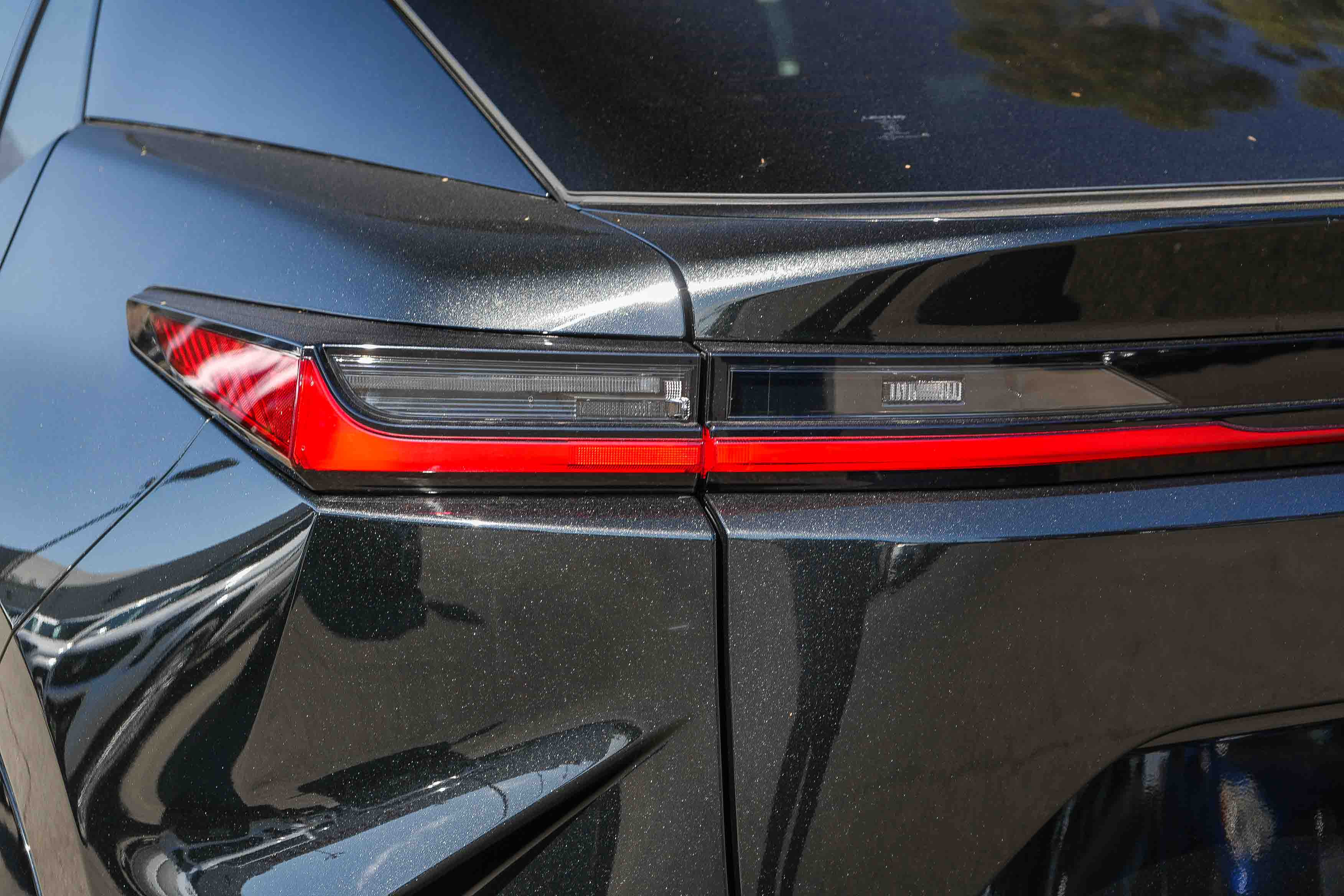 Used 2024 Lexus RZ 300e Premium w/ Technology Package FWD image 9
