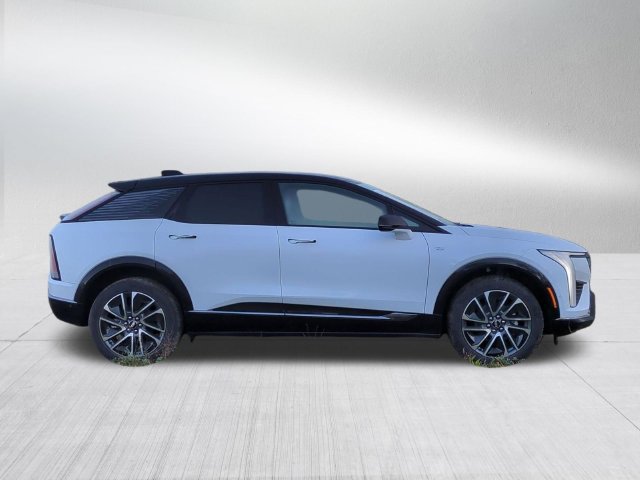 New 2027 Cadillac Optiq Sport w/ LPO, Floor Liner Package AWD/4WD image 4