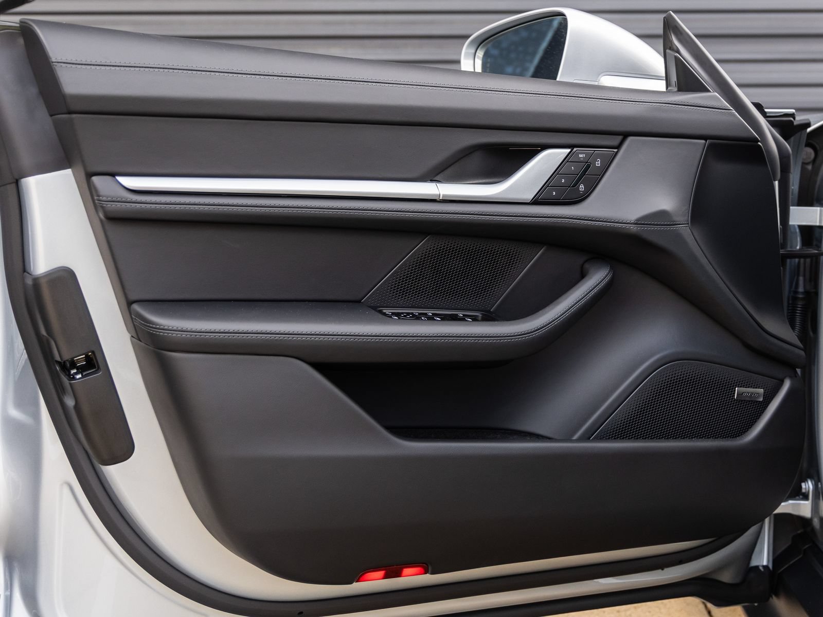 New 2026 Porsche Taycan AWD/4WD image 22