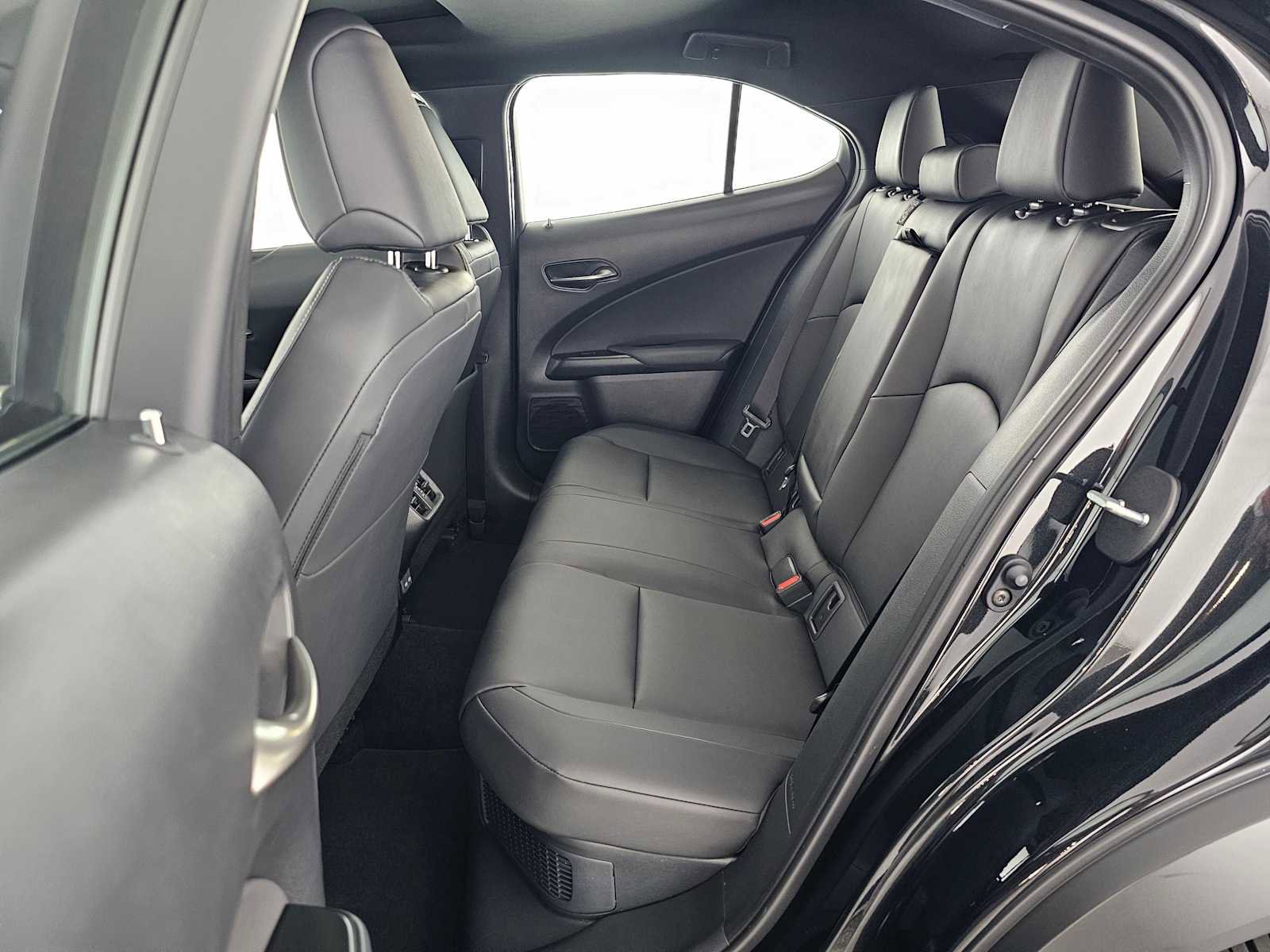 Certified 2025 Lexus UX 300h FWD image 16