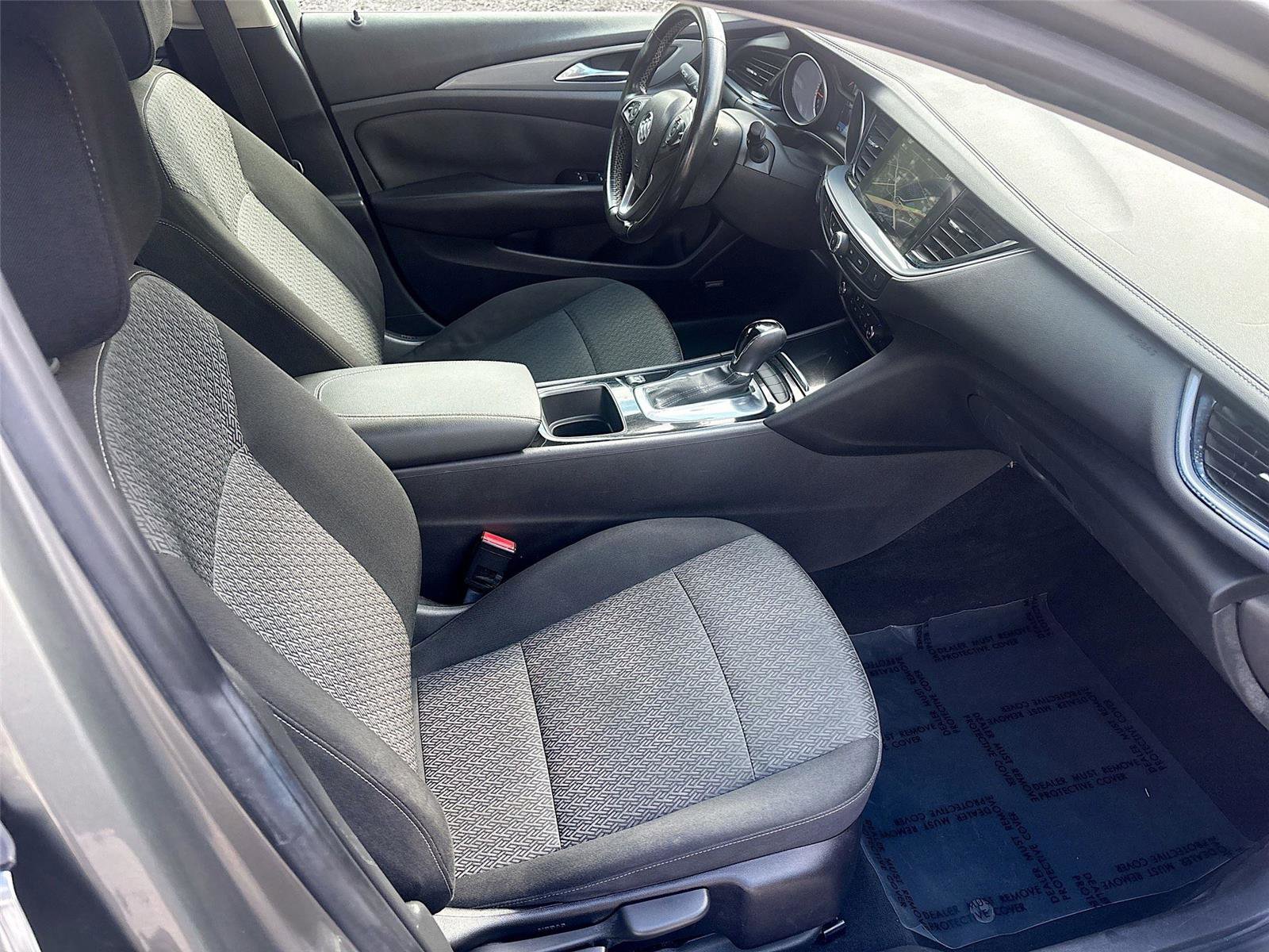 Used 2018 Buick Regal Preferred w/ Sights and Sounds Package AWD/4WD image 27