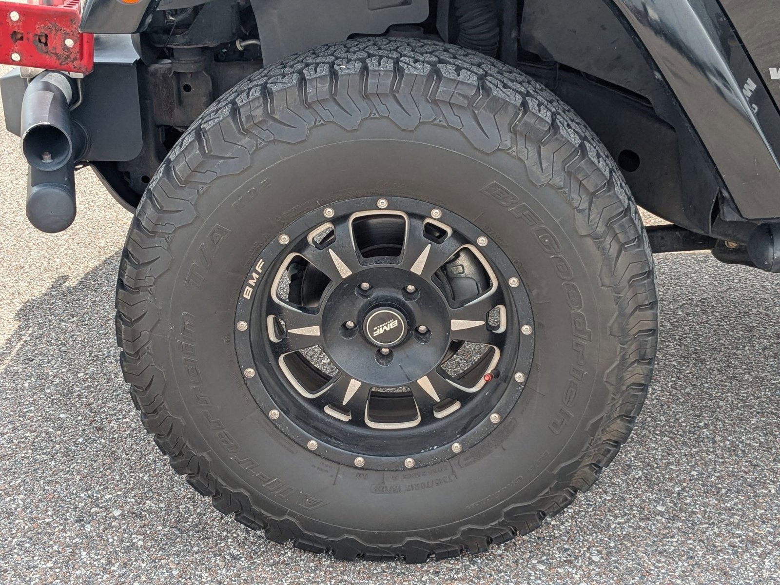 Used 2013 Jeep Wrangler Unlimited Sahara w/ Connectivity Group AWD/4WD image 10