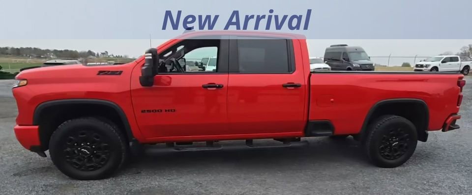 Used 2024 Chevrolet Silverado 2500 LT w/ Z71 Sport Edition image 3