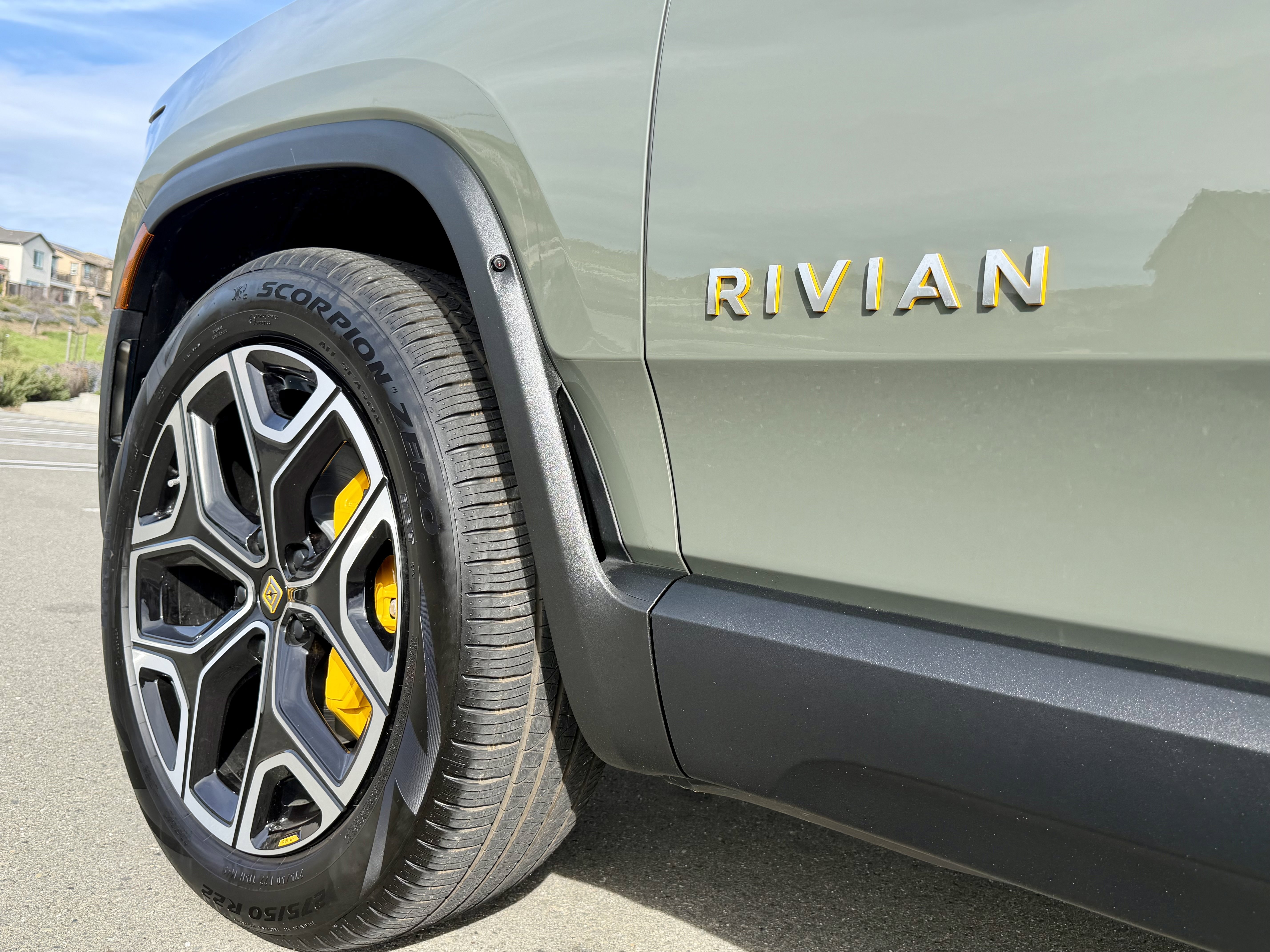 Used 2022 Rivian R1T Launch Edition image 22