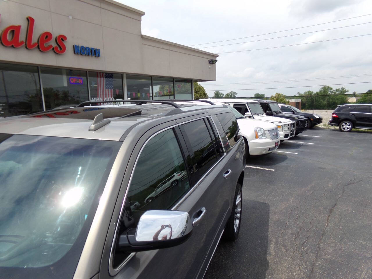 Used 2019 Chevrolet Suburban Premier w/ Premier Plus Edition AWD/4WD image 45