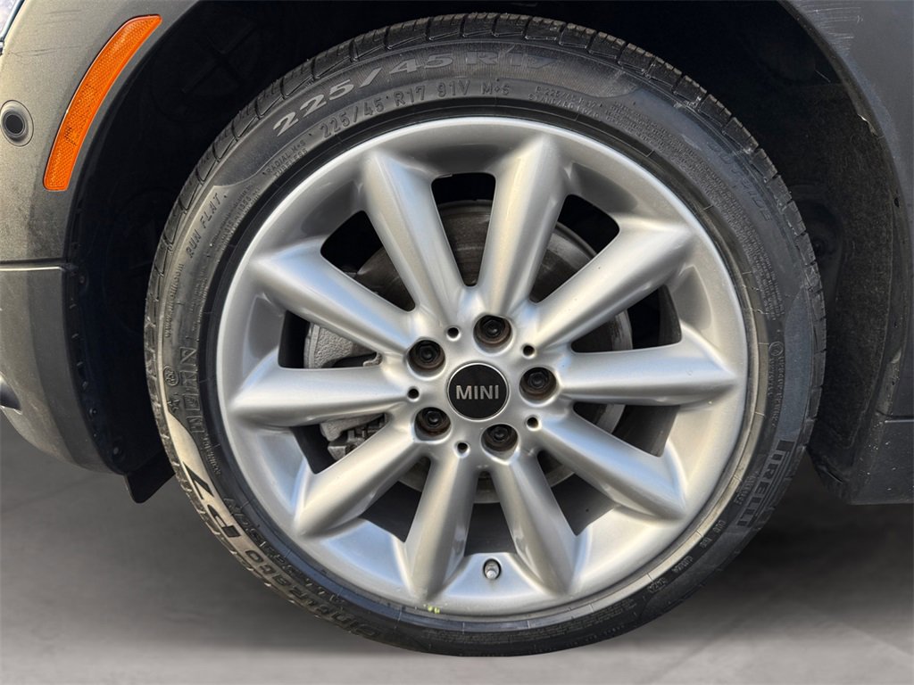 Used 2021 MINI Cooper Clubman S w/ Driver Assistance Package image 14