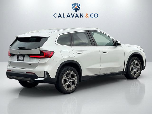 Used 2023 BMW X1 xDrive28i w/ Convenience Package AWD/4WD image 4