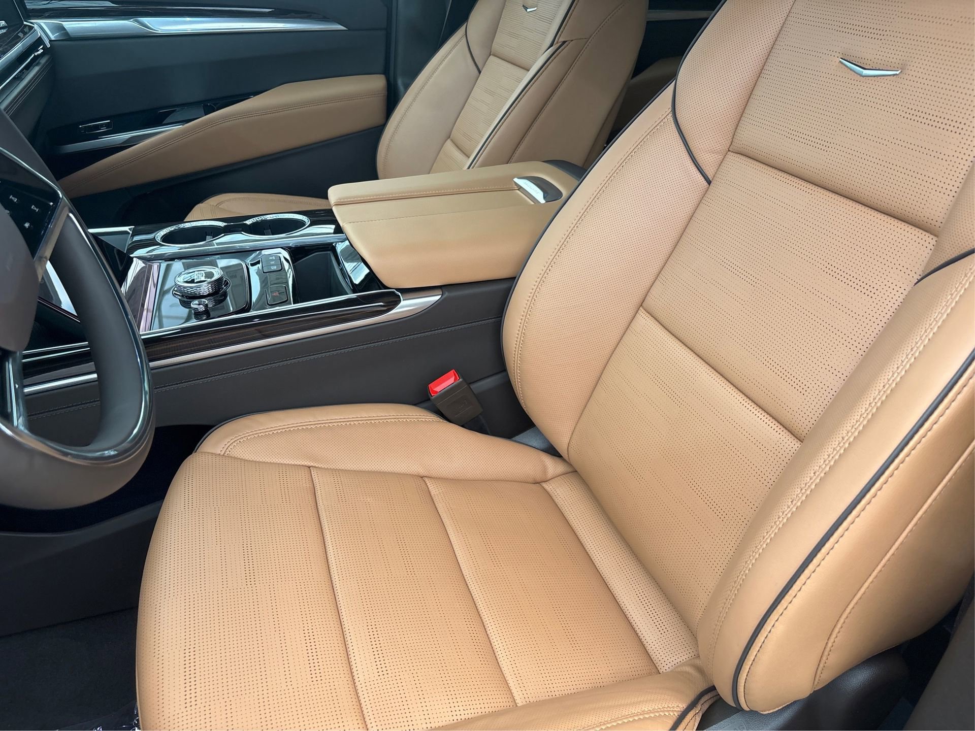 New 2025 Cadillac Escalade Premium Luxury image 9