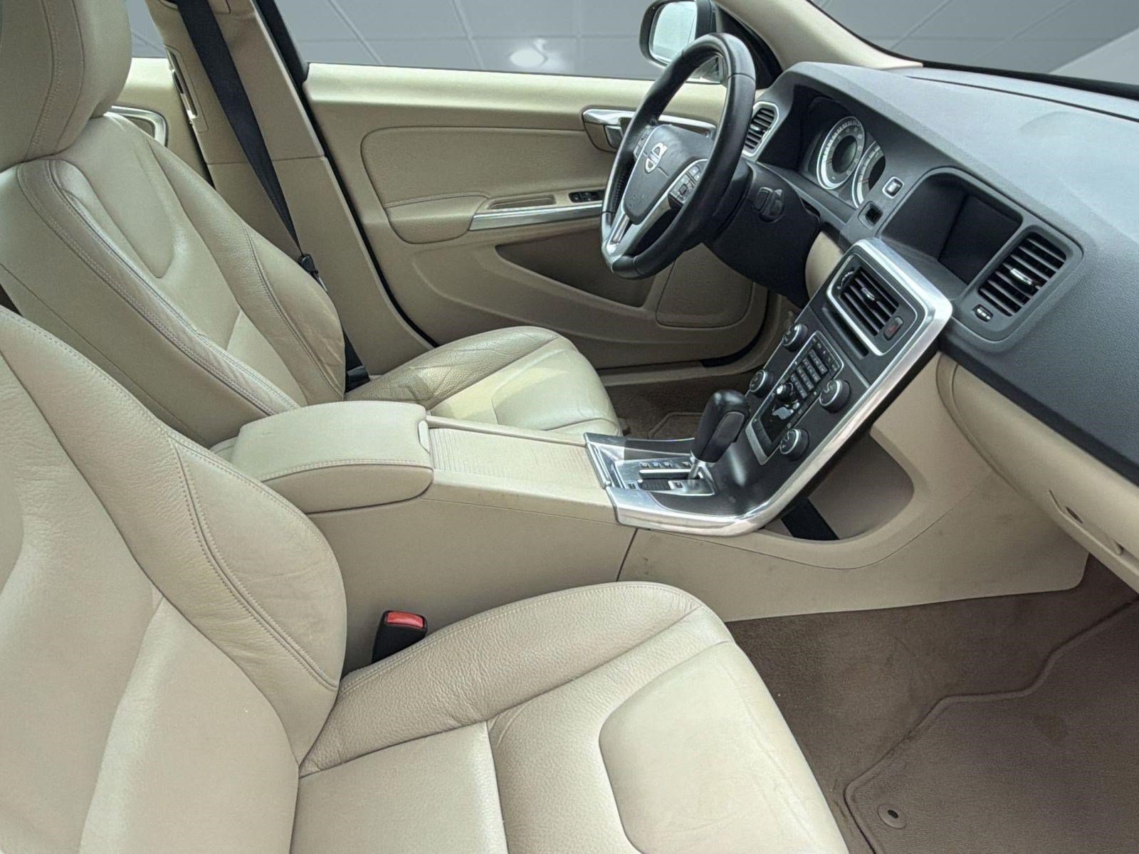 Used 2012 Volvo S60 T5 FWD image 28