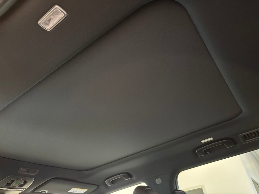 New 2026 Nissan Armada Platinum image 25