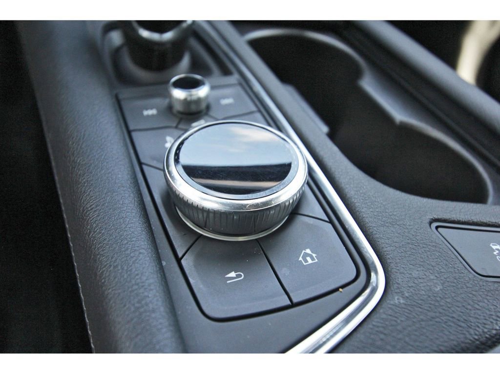 Used 2020 Cadillac XT6 Premium Luxury image 25