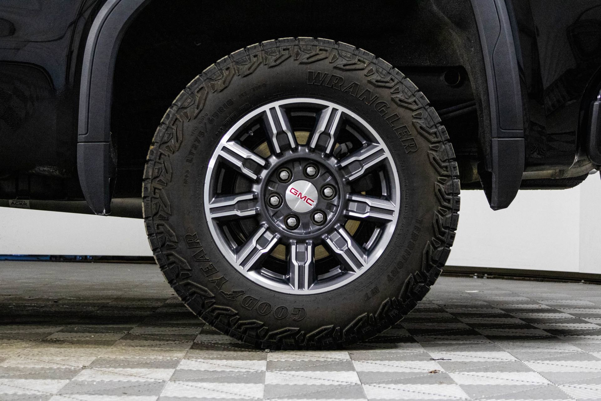 Certified 2024 GMC Sierra 1500 AT4 w/ Technology Package image 41