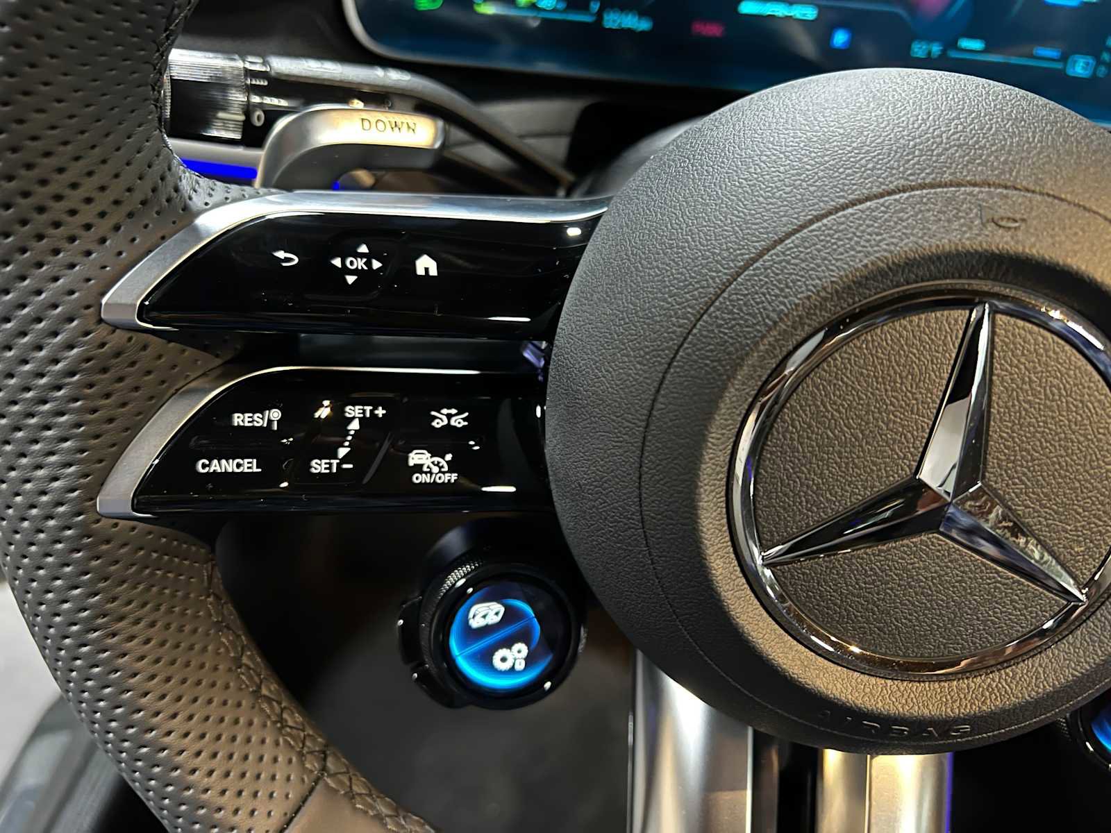 New 2026 Mercedes-Benz CLE 53 AMG 4MATIC Cabriolet image 24