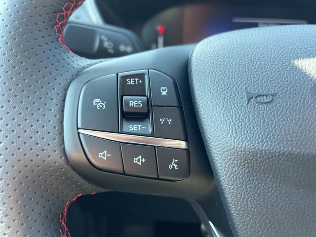 Certified 2024 Ford Escape ST-Line w/ Tech Pack #1 image 9