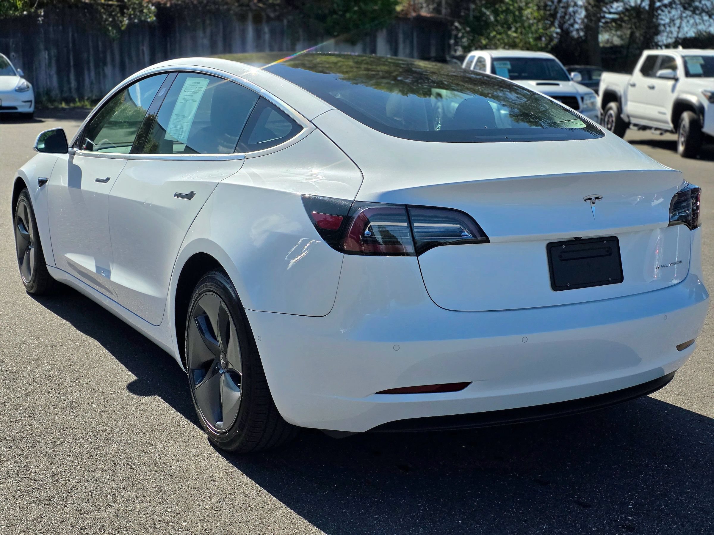 Used 2019 Tesla Model 3 Long Range AWD/4WD image 9