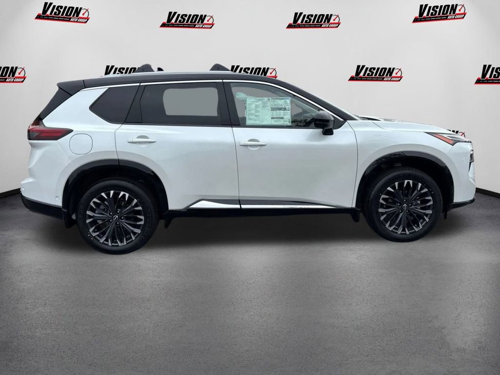 New 2026 Nissan Rogue Platinum w/ Platinum Premium Package image 3