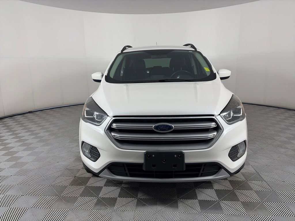 Used 2017 Ford Escape SE w/ SE Leather Comfort Package image 2