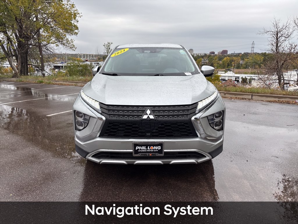 Used 2024 Mitsubishi Eclipse Cross SE AWD/4WD image 2