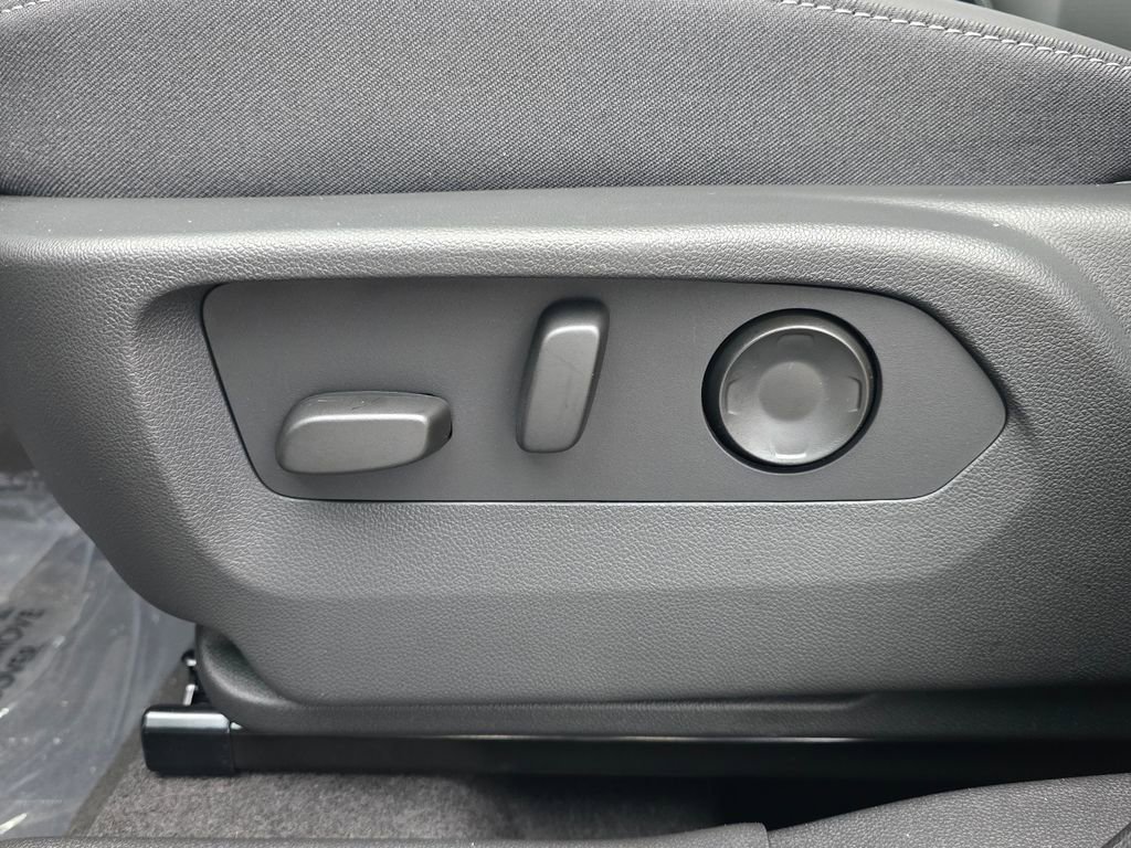 New 2026 Buick Envision Preferred image 17