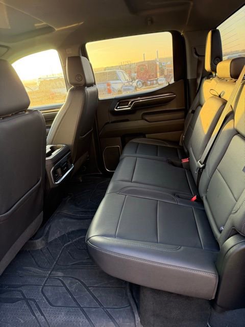 Used 2023 Chevrolet Silverado 1500 LTZ image 16