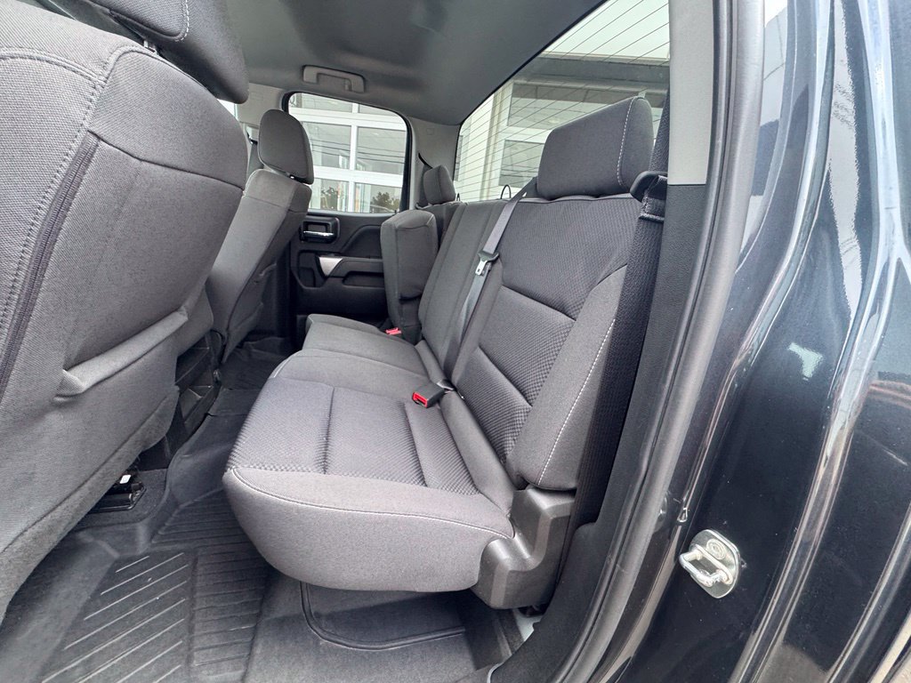 Used 2019 Chevrolet Silverado 1500 LT w/ All Star Edition AWD/4WD image 23