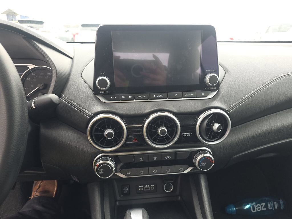 Used 2024 Nissan Sentra SV image 18