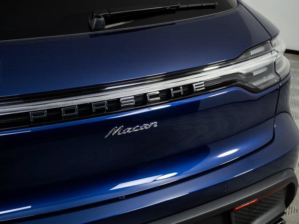 New 2026 Porsche Macan AWD/4WD image 37